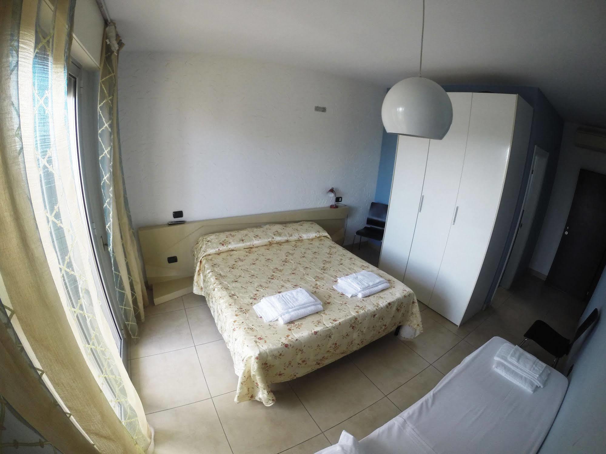 أليزيو B&B Via Gallipoli المظهر الخارجي الصورة