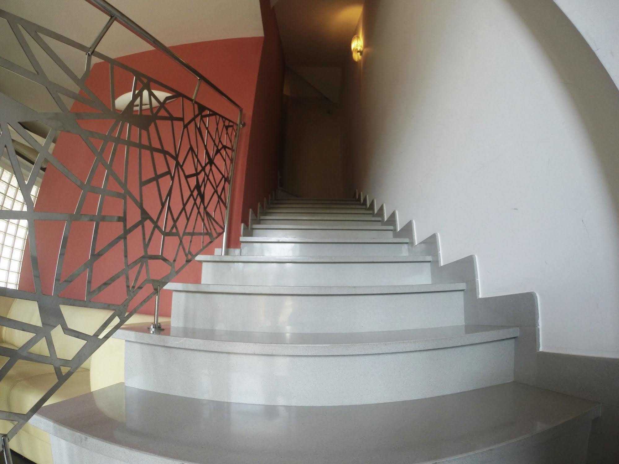 أليزيو B&B Via Gallipoli المظهر الخارجي الصورة